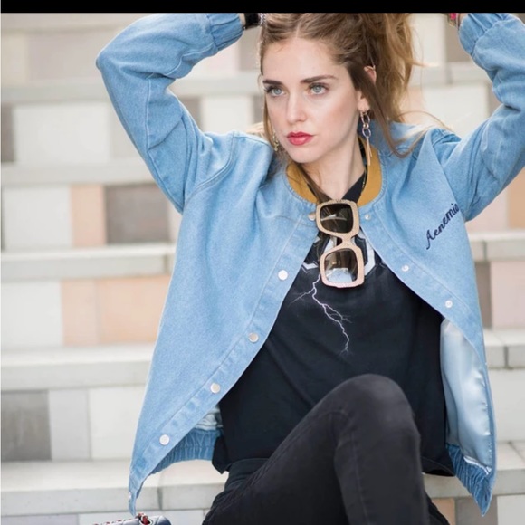 Chiara Ferragni’s Filles A Papa Denim Bomber - Picture 3 of 14